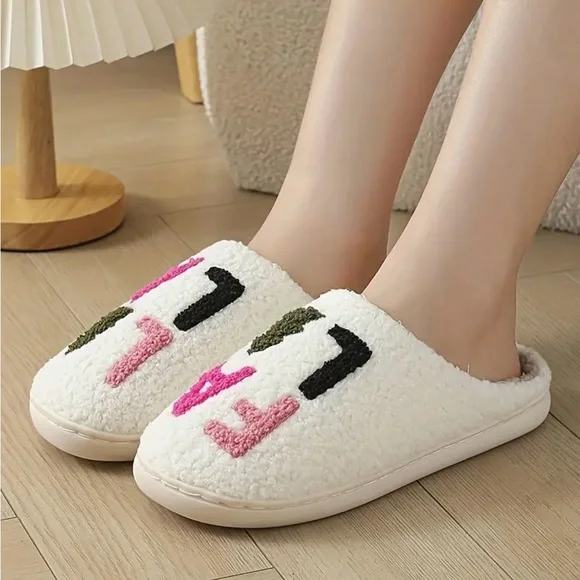 LAST ONE! NEW Cozy White Fuzzy Slippers. Fa La La - Picture 3 of 6
